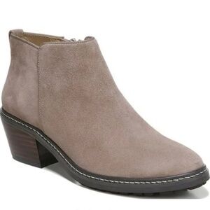 Sam Edelman | Pryce Ankle Booties (Beige Suede)